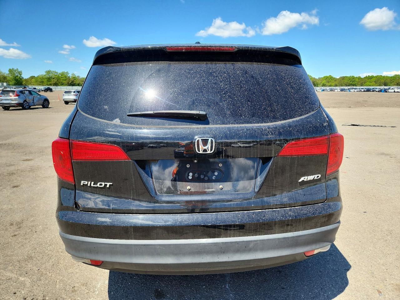 2016 HONDA PILOT