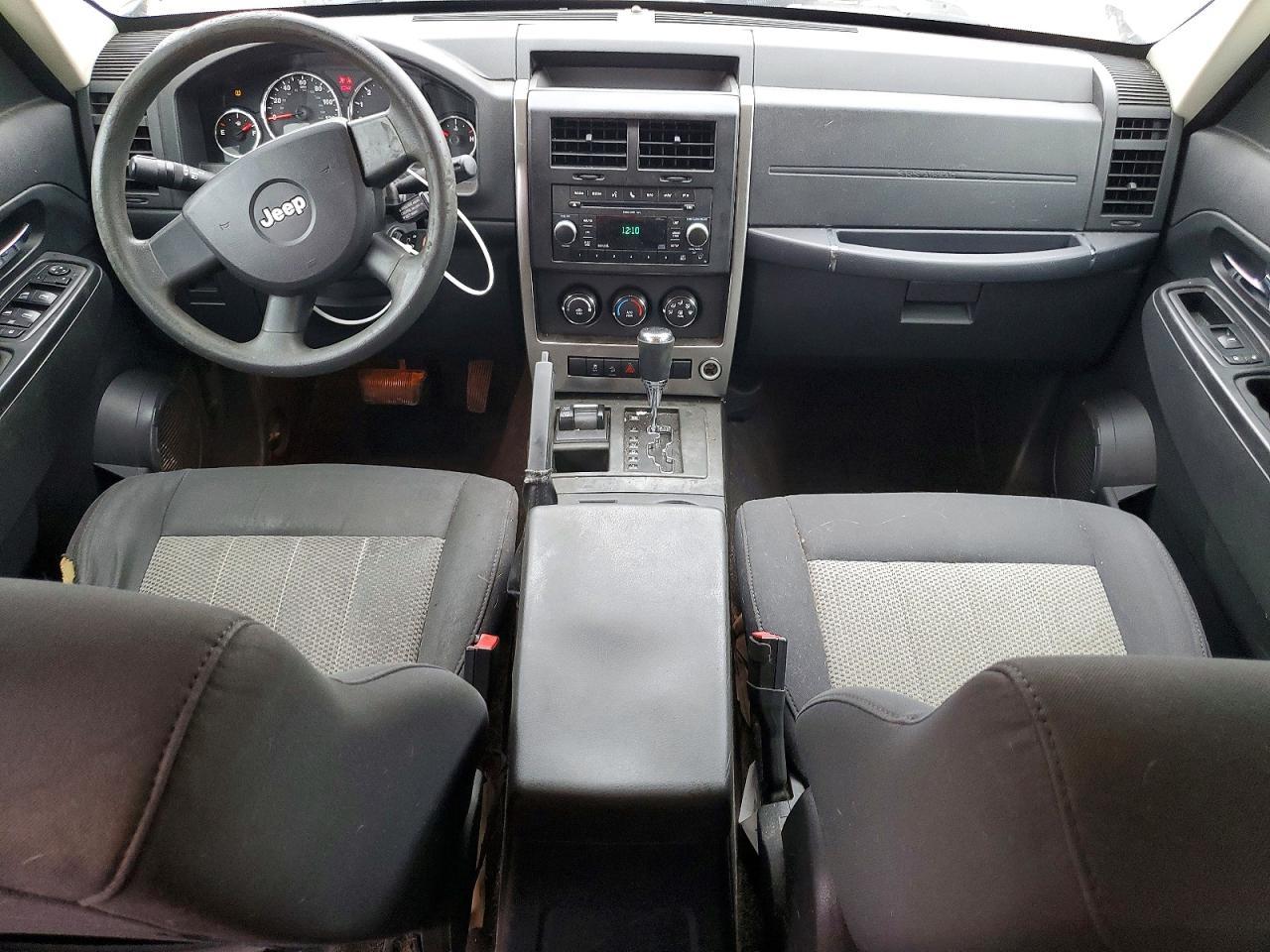 2010 JEEP Liberty