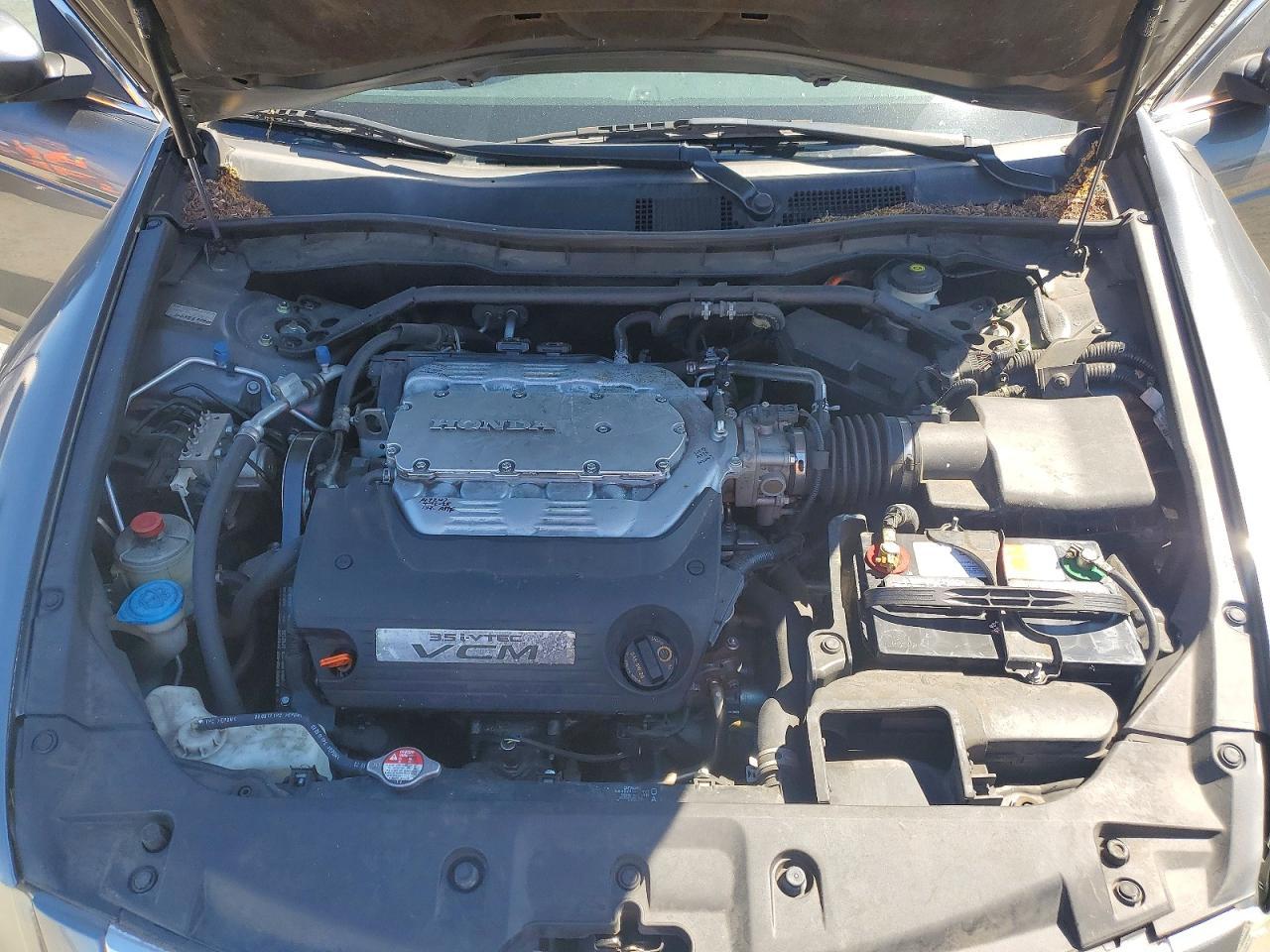 2012 HONDA ACCORD