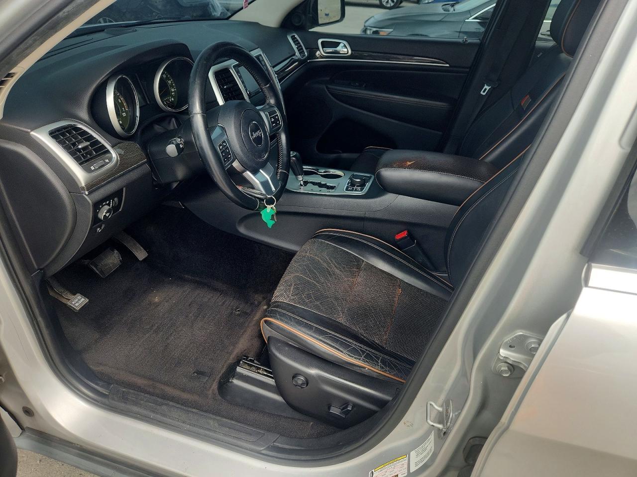 2011 JEEP Grand Cherokee