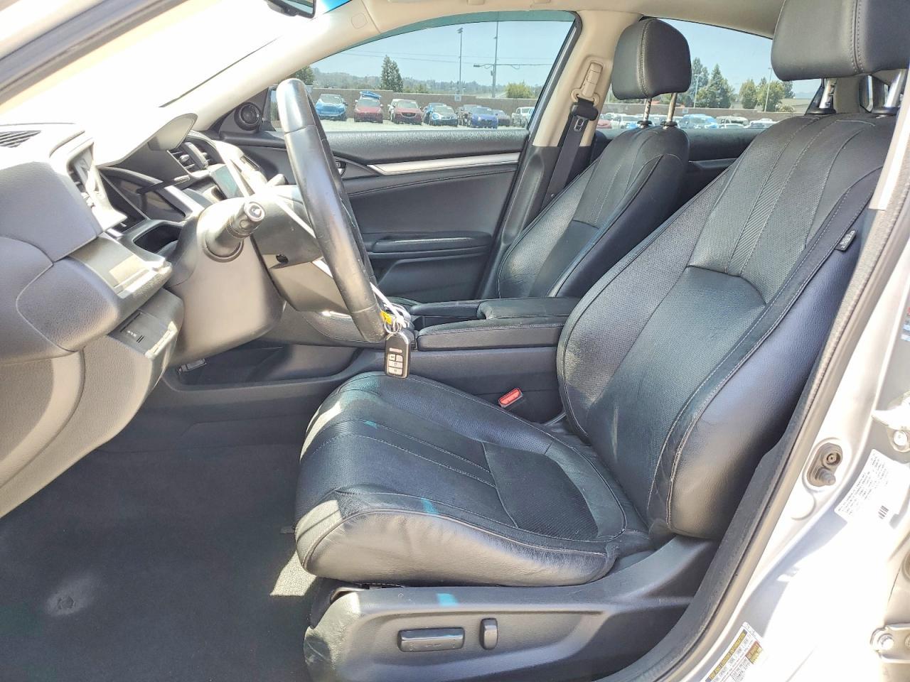 2016 HONDA CIVIC