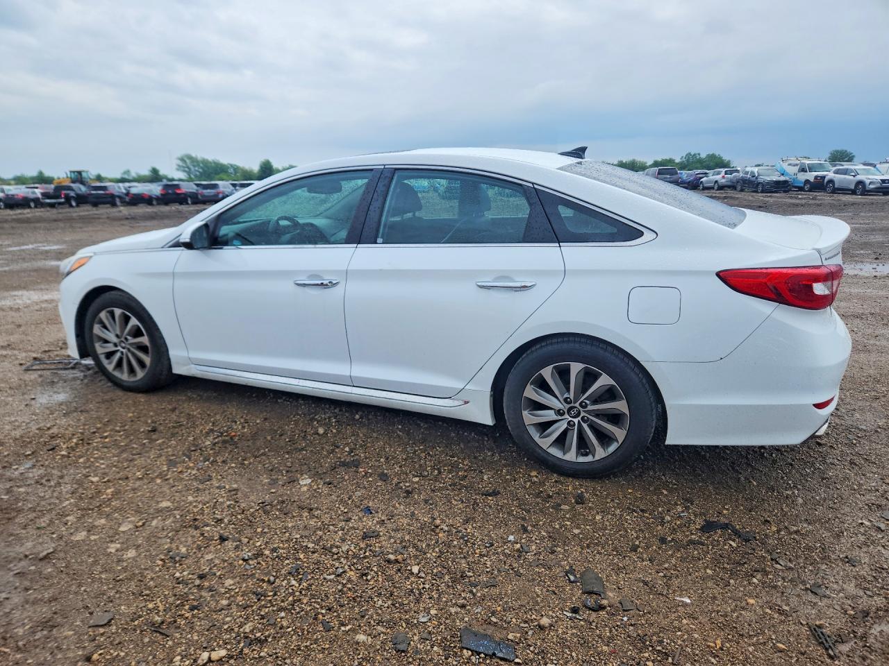 2016 HYUNDAI SONATA