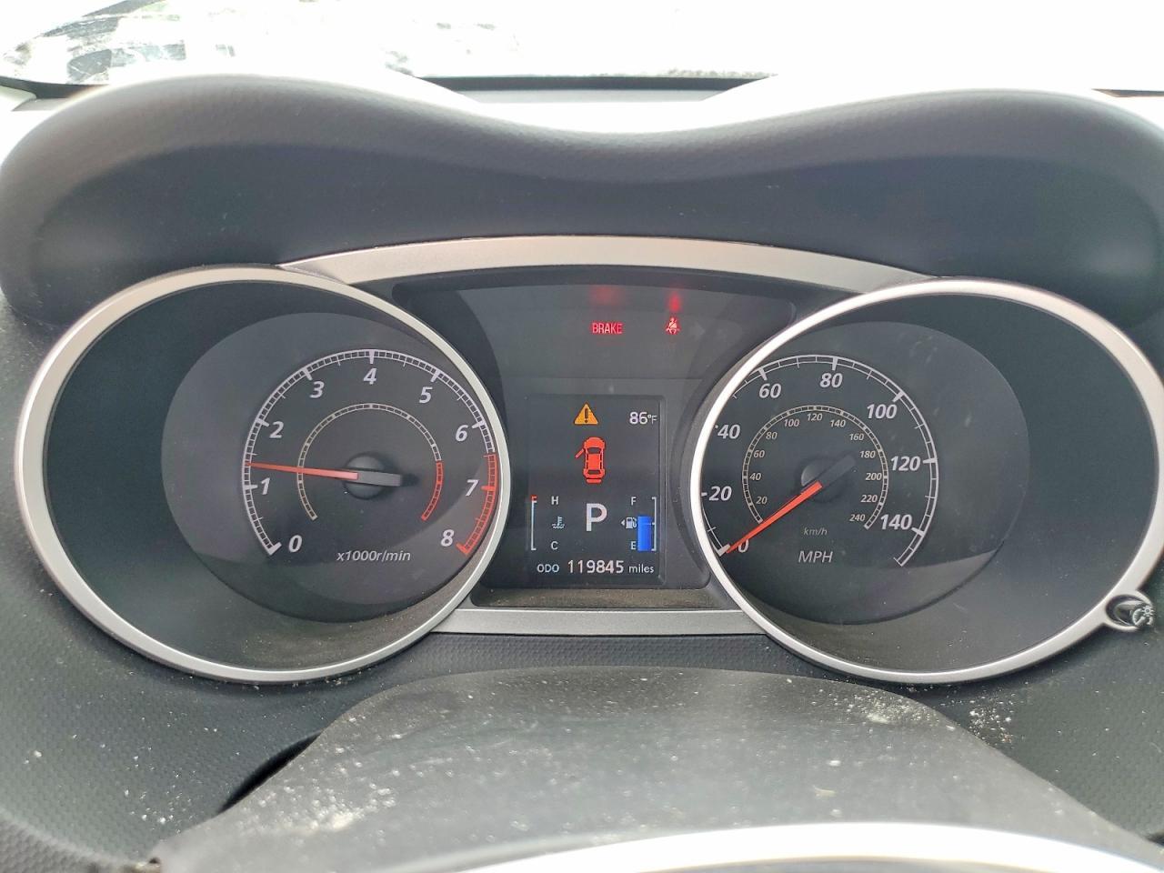2012 MITSUBISHI outlander