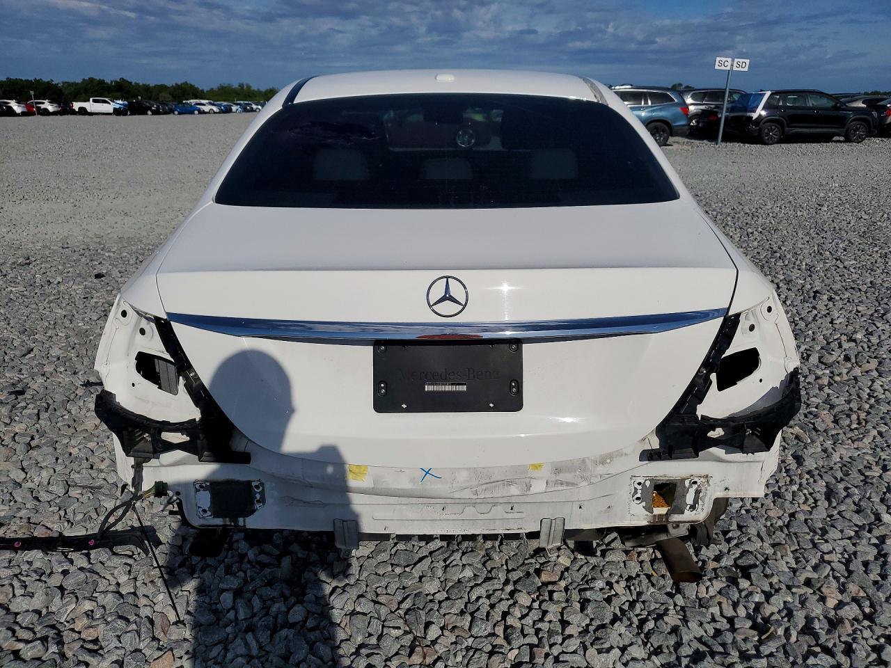 2018 MERCEDES-BENZ E-Class