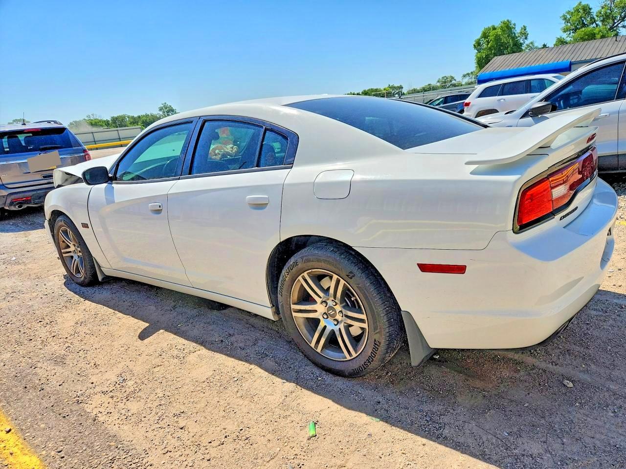 2013 DODGE CHARGER