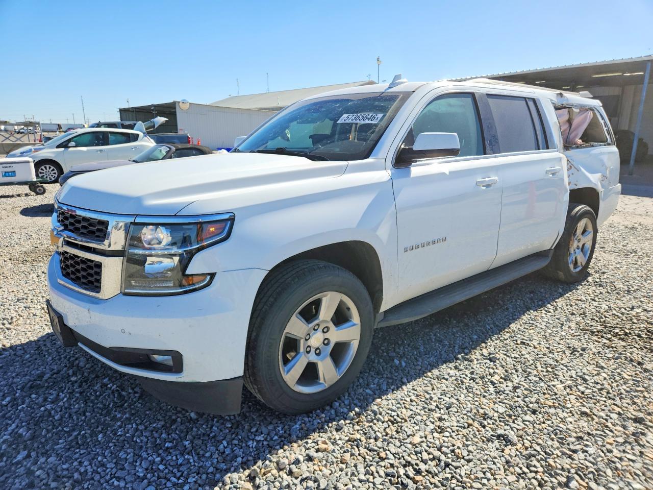 2016 CHEVROLET Suburban