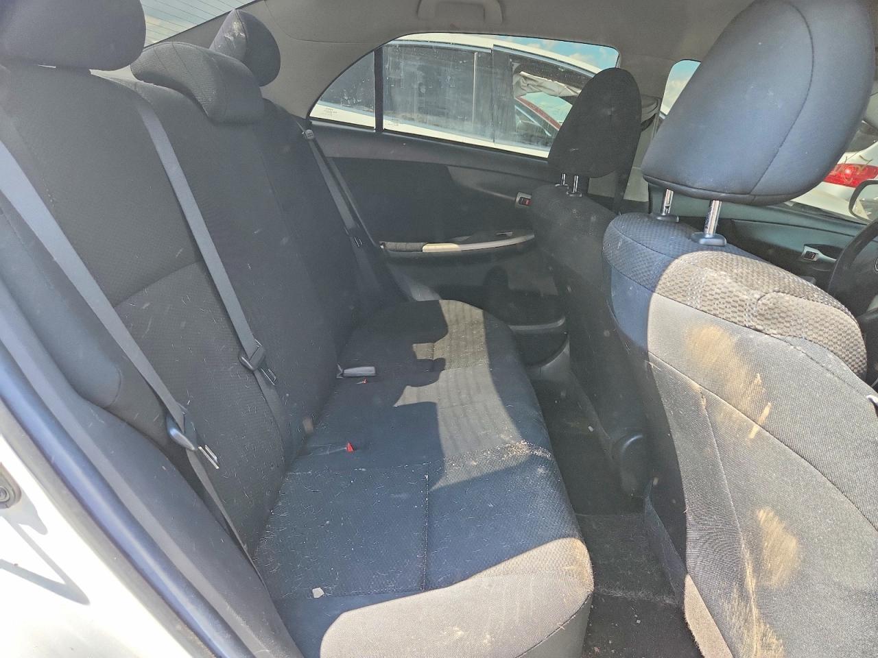 2011 TOYOTA COROLLA