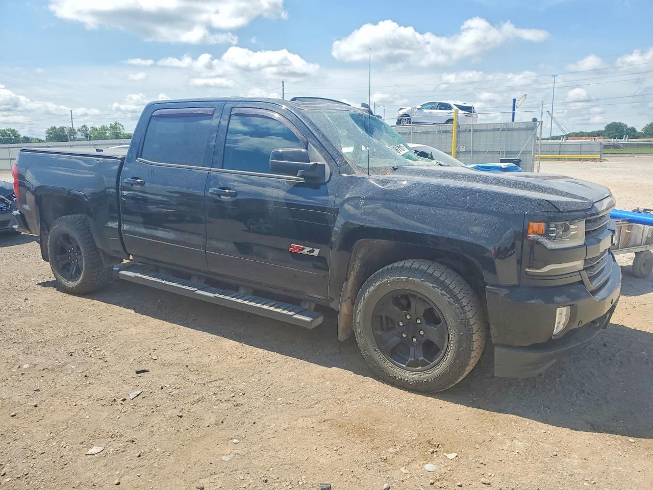 2017 CHEVROLET Silverado