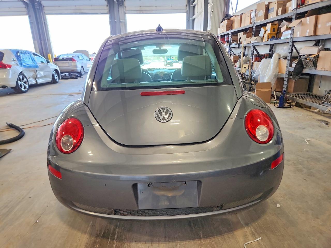 2006 VOLKSWAGEN Beetle
