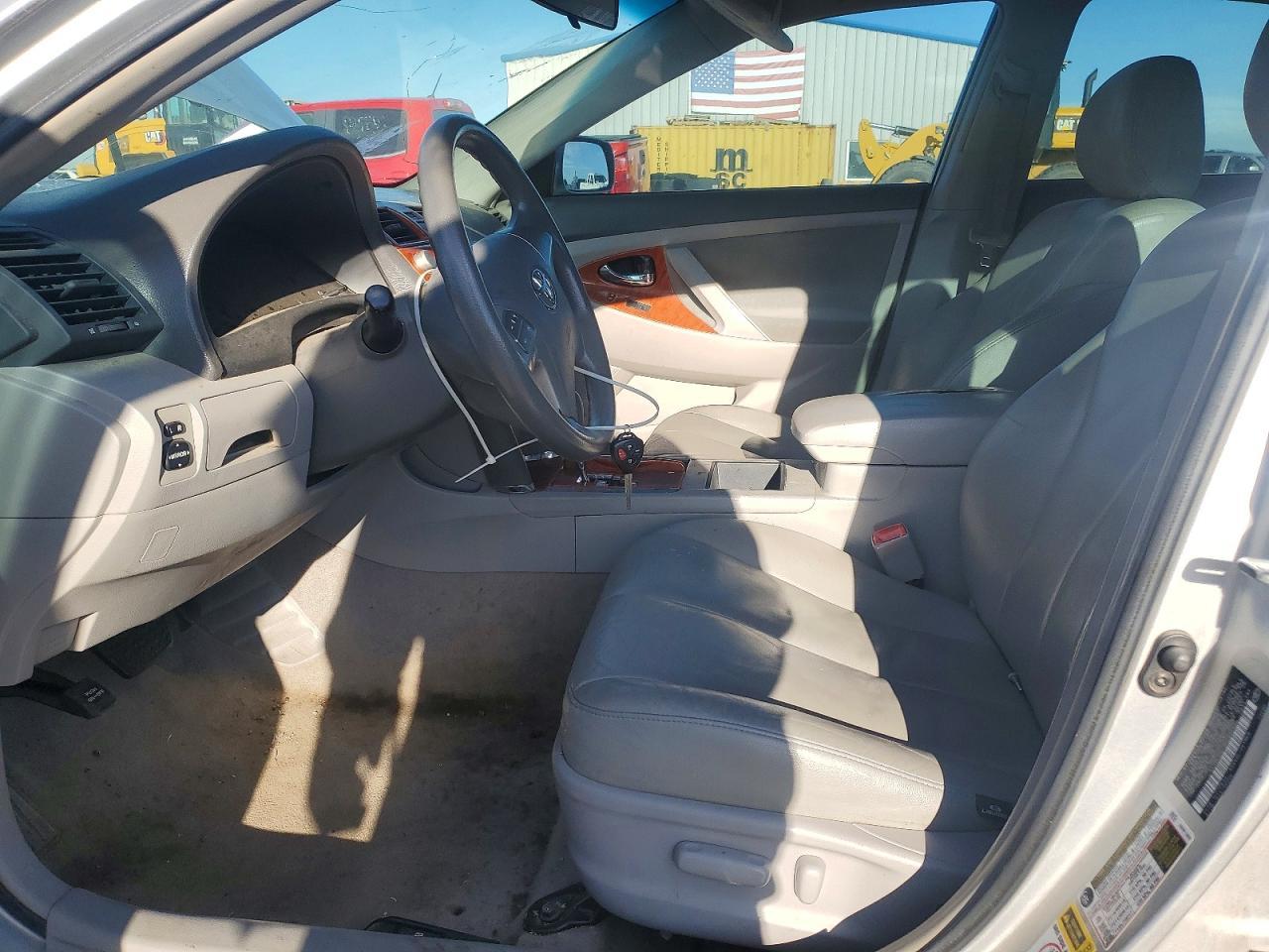 2009 TOYOTA CAMRY