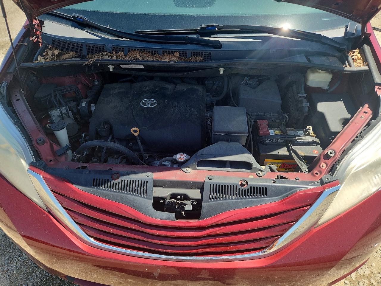 2017 TOYOTA SIENNA