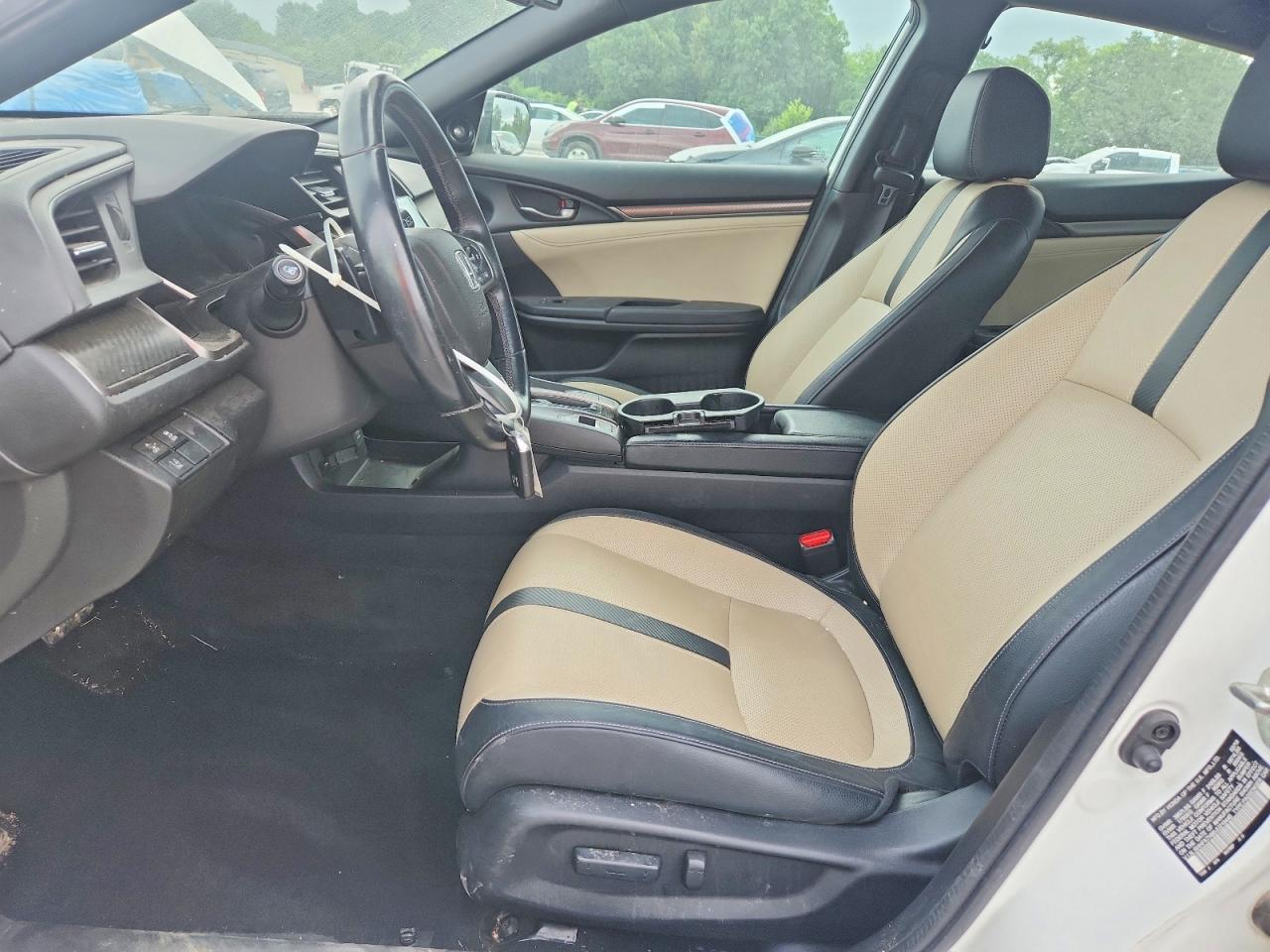 2018 HONDA CIVIC