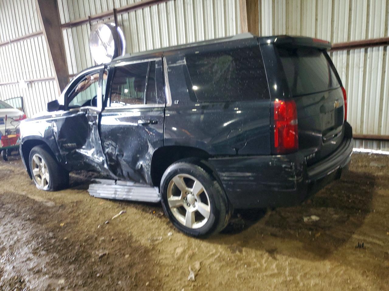 2016 CHEVROLET Tahoe