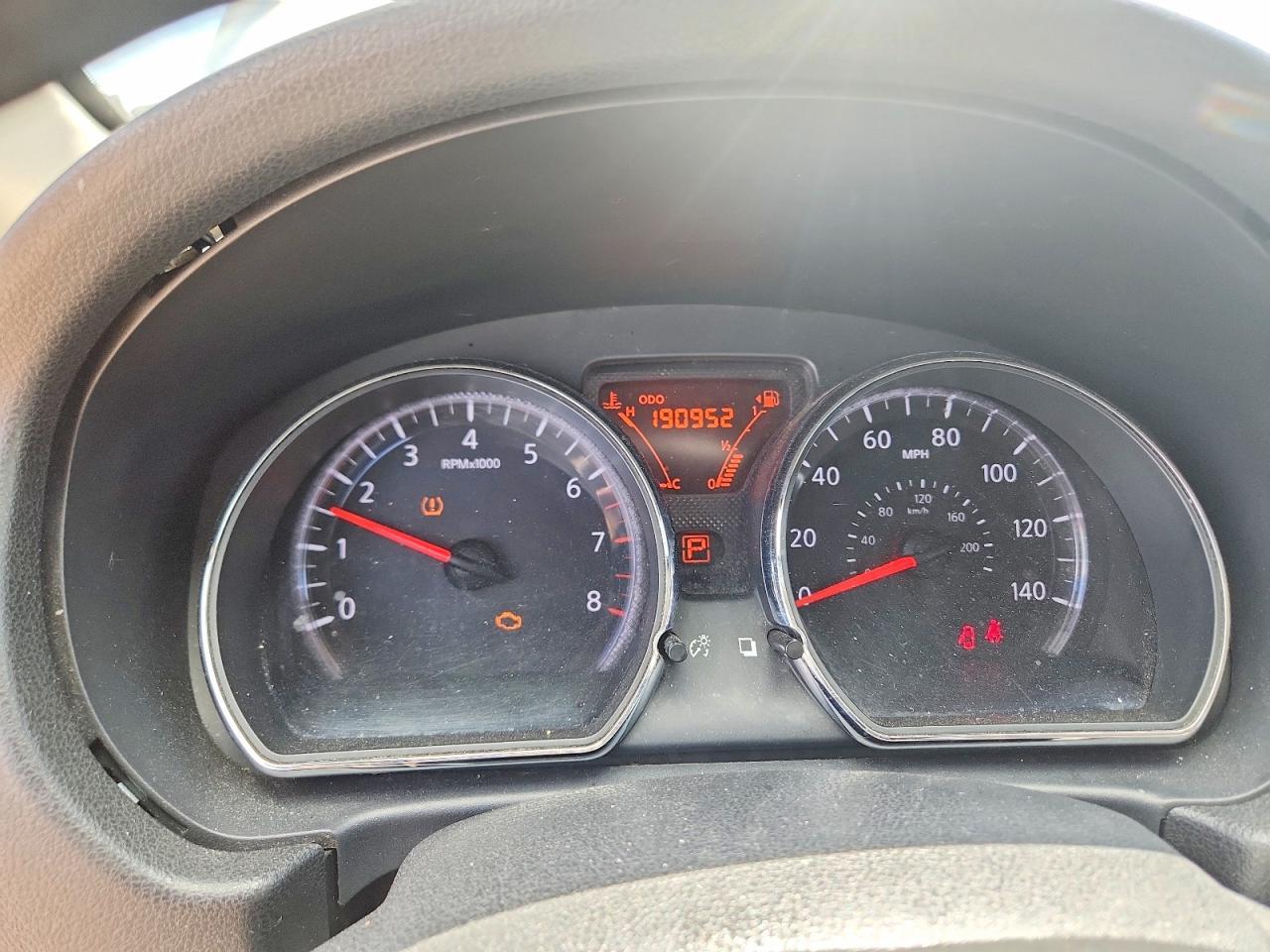 2014 NISSAN Versa Note