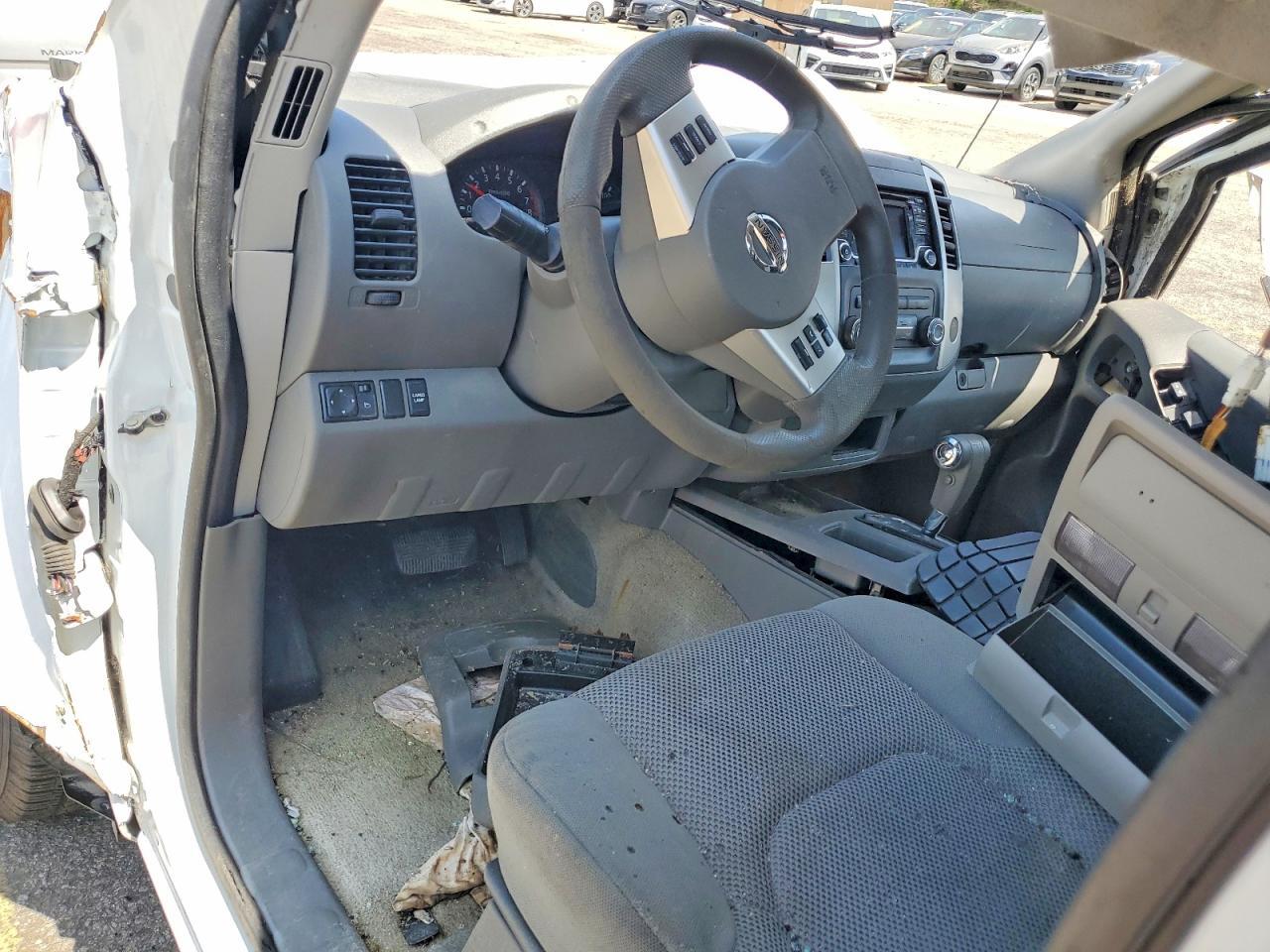 2017 NISSAN Frontier