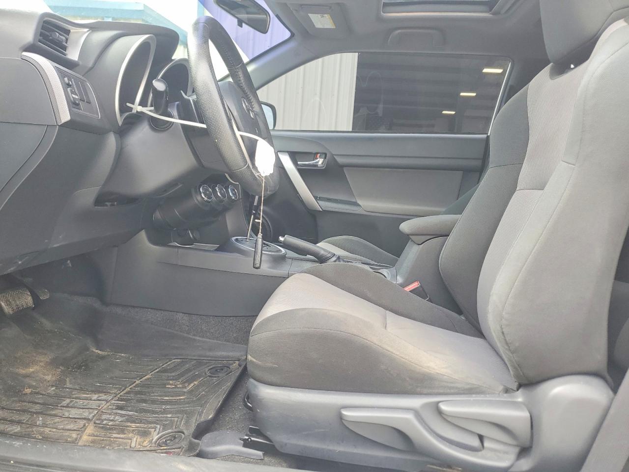 2016 SCION TC
