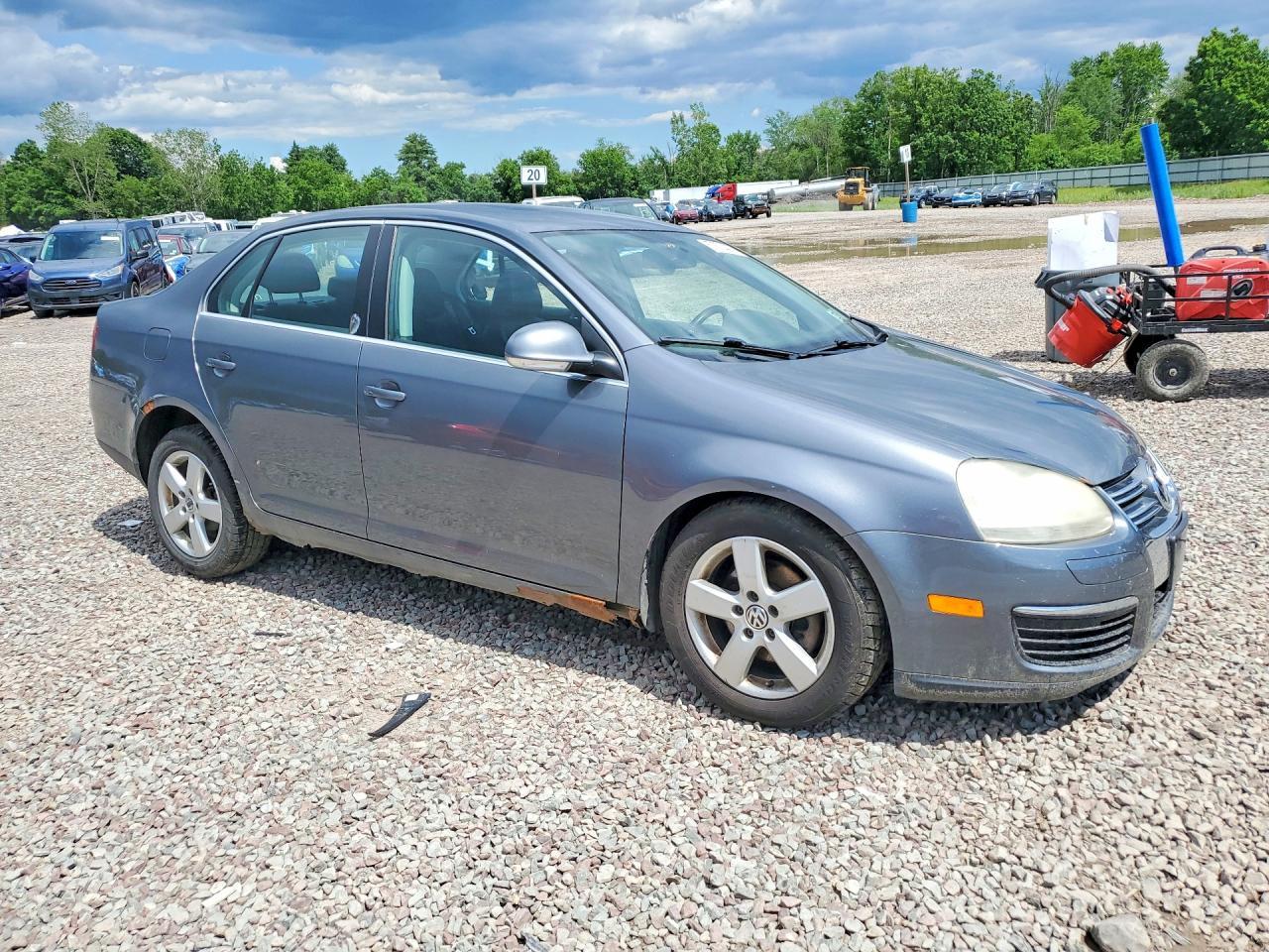 2009 VOLKSWAGEN JETTA