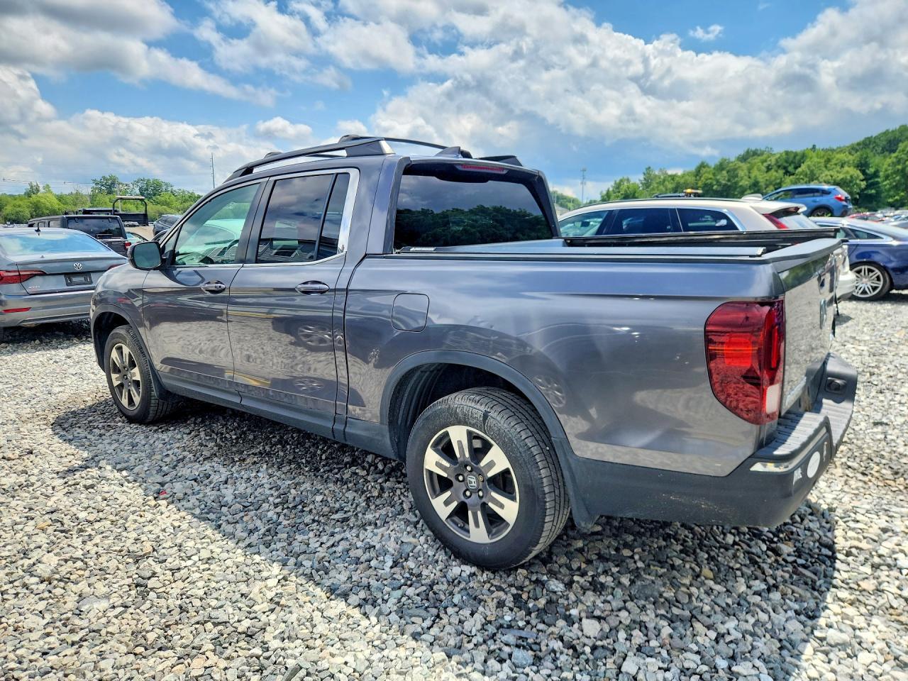 2017 HONDA Ridgeline