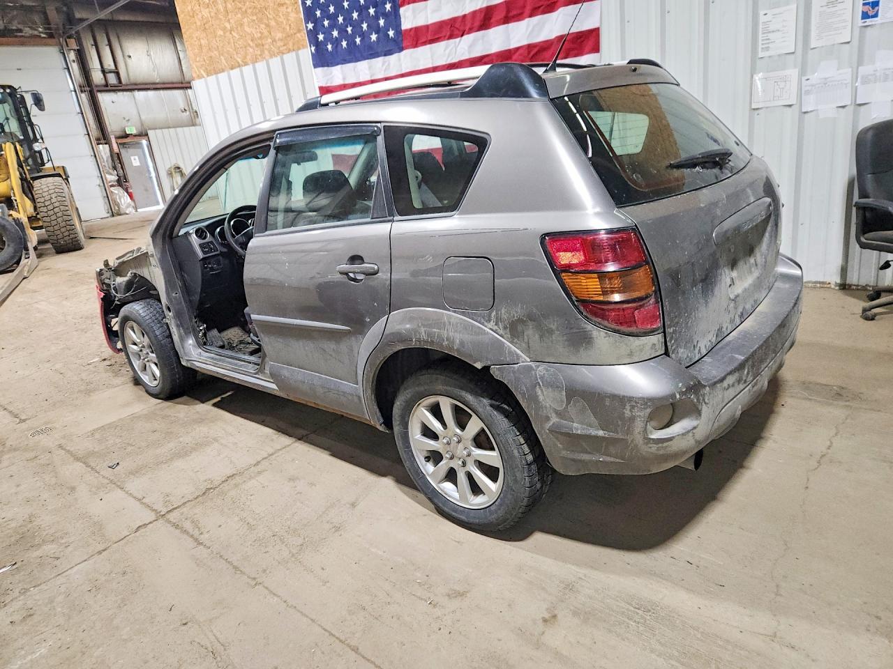 2004 PONTIAC VIBE