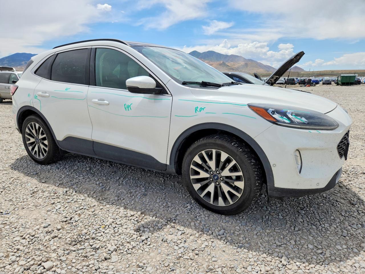 2020 FORD ESCAPE