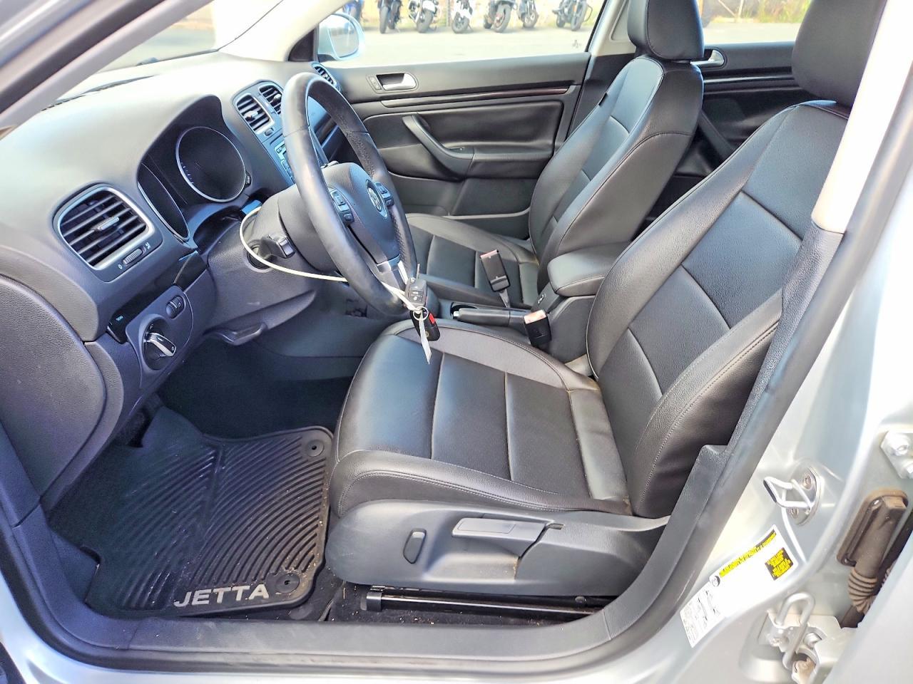 2014 VOLKSWAGEN JETTA
