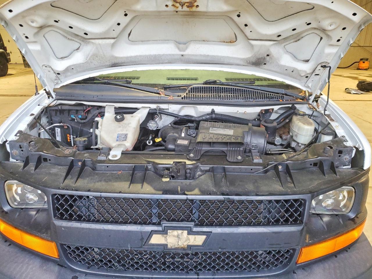 2017 CHEVROLET EXPRESS 2500