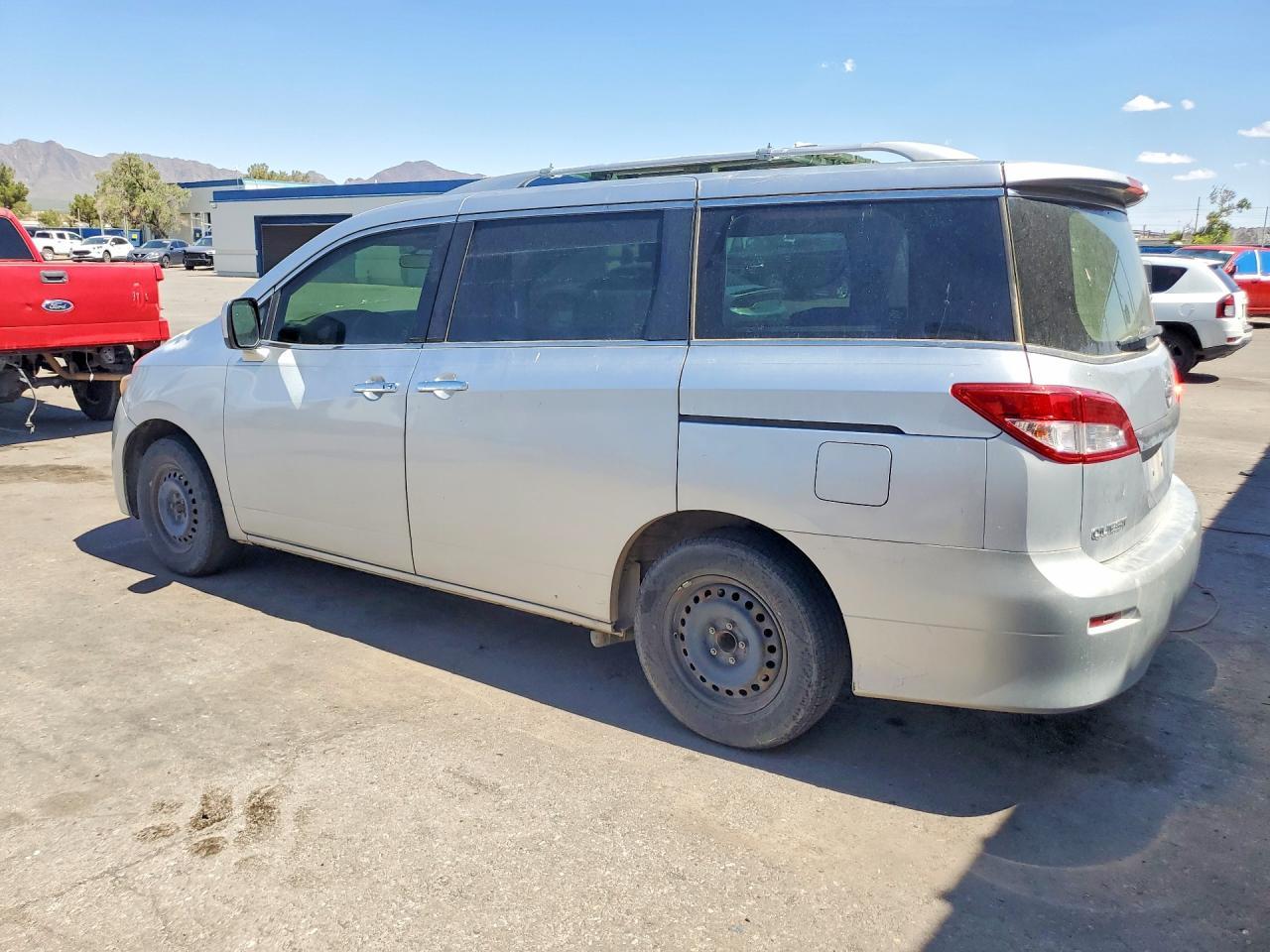 2014 NISSAN Quest