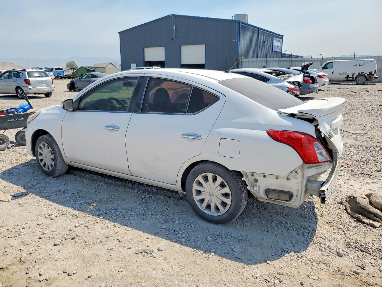 2019 NISSAN VERSA