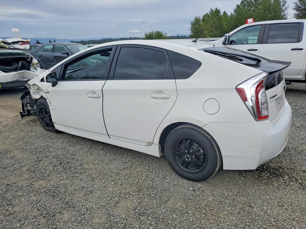 2014 TOYOTA PRIUS