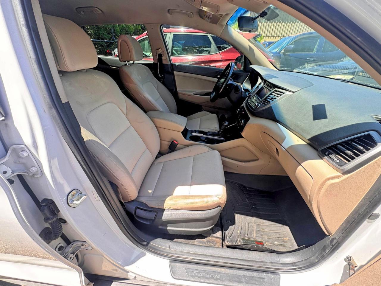 2017 HYUNDAI TUCSON