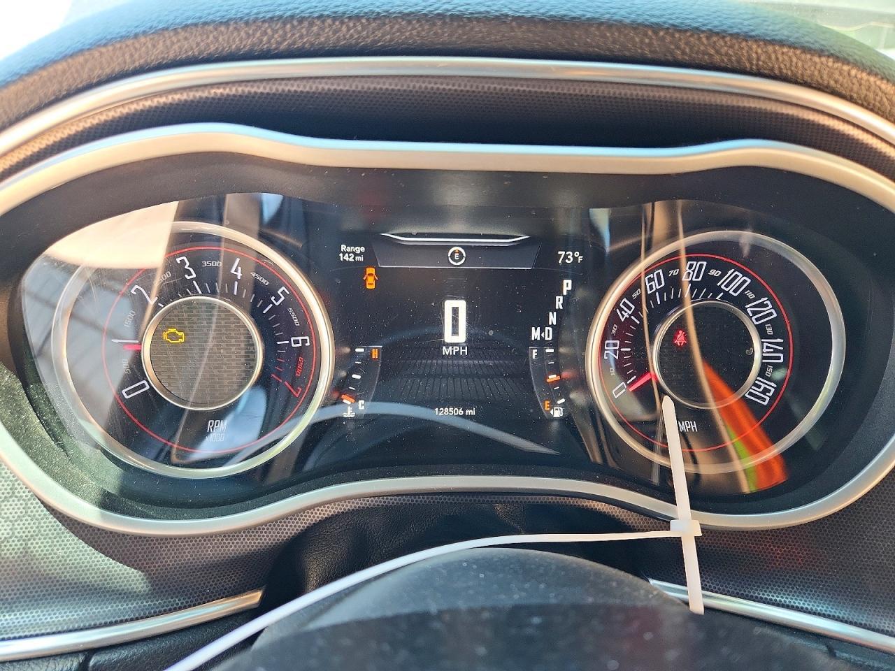 2015 DODGE Challenger