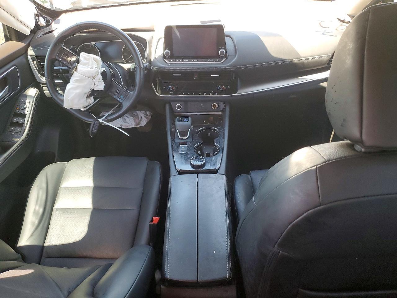 2021 NISSAN ROGUE