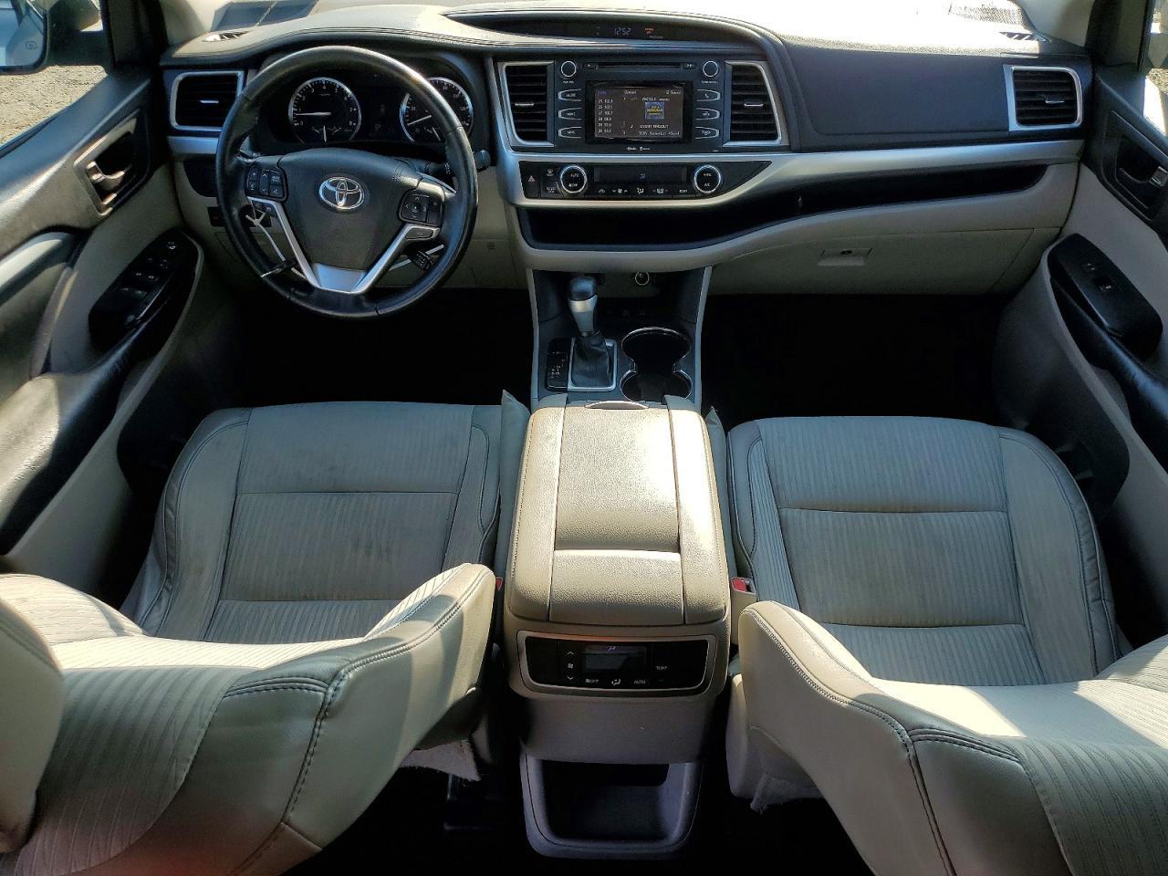 2015 TOYOTA HIGHLANDER