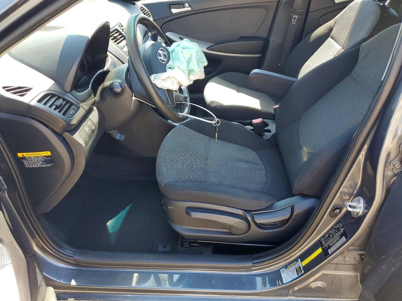 2013 HYUNDAI ACCENT
