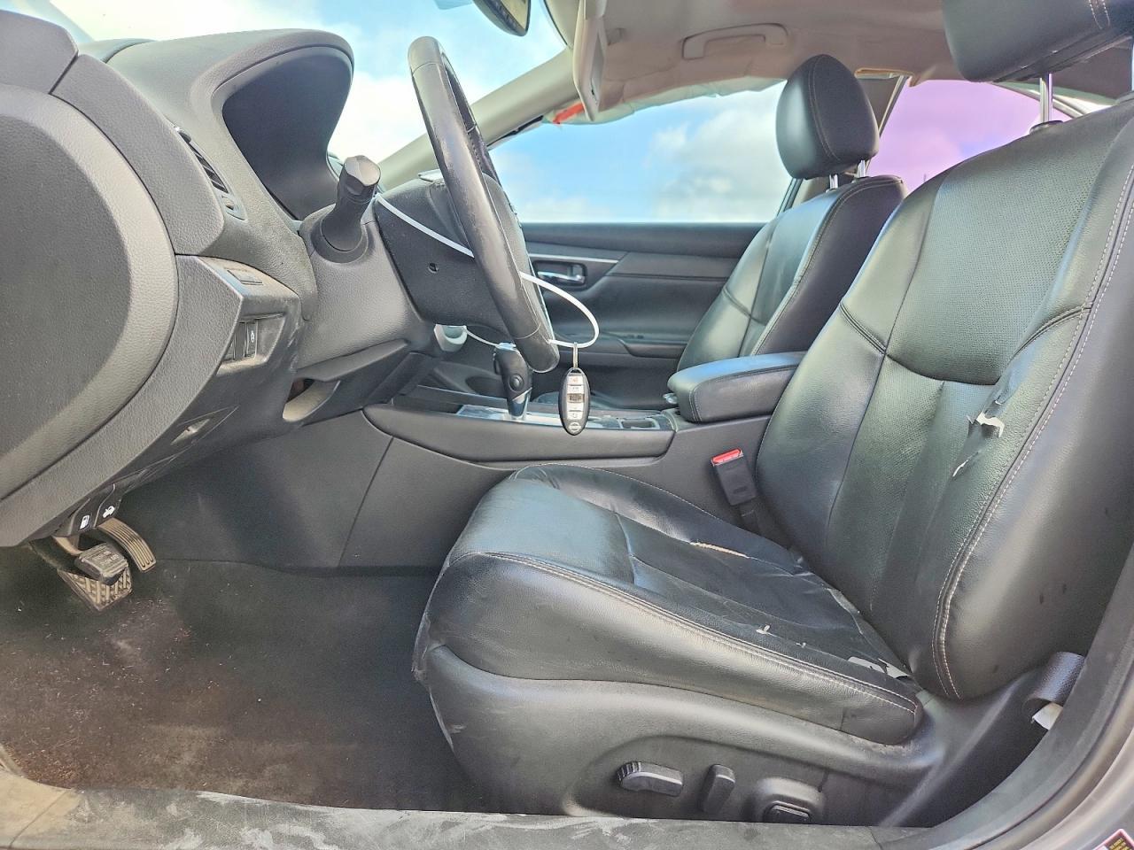 2017 NISSAN ALTIMA