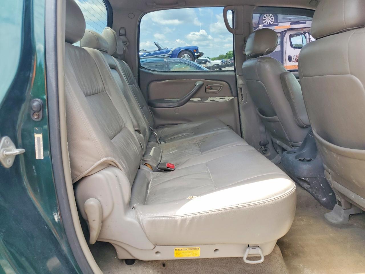 2004 TOYOTA TUNDRA