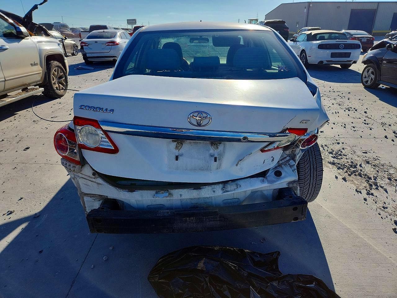 2013 TOYOTA COROLLA