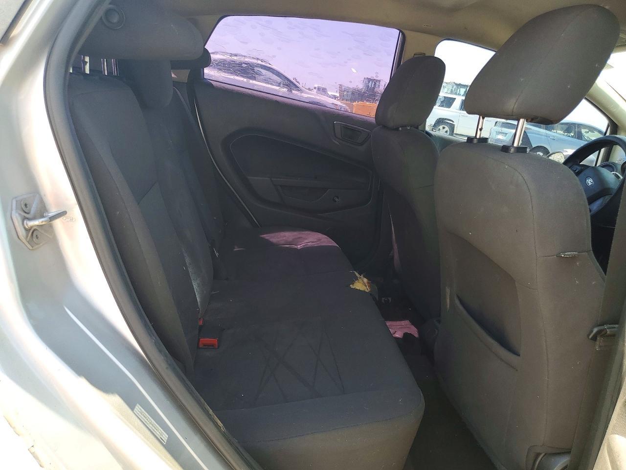 2014 FORD Fiesta
