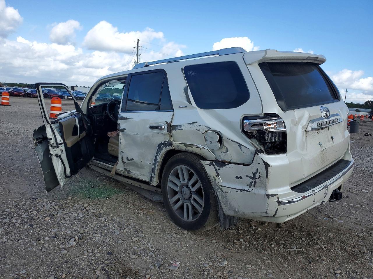 2018 TOYOTA 4Runner