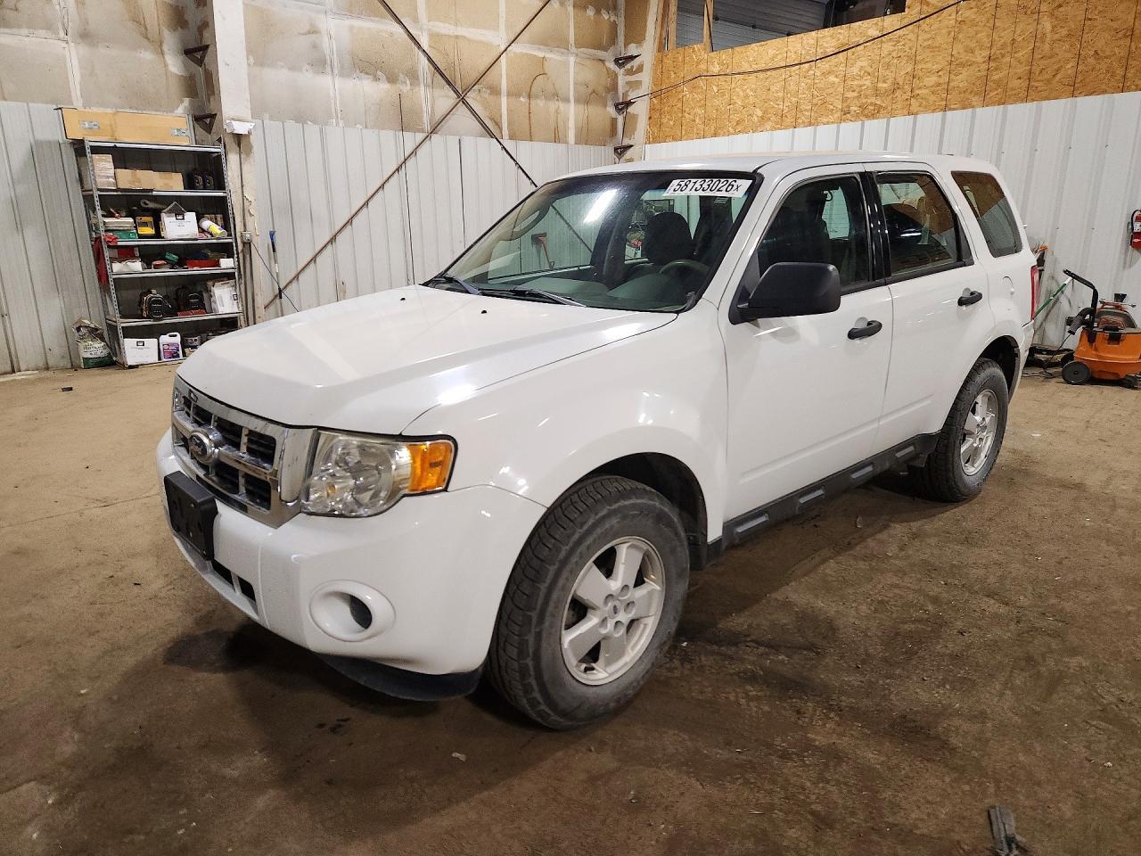 2010 FORD ESCAPE