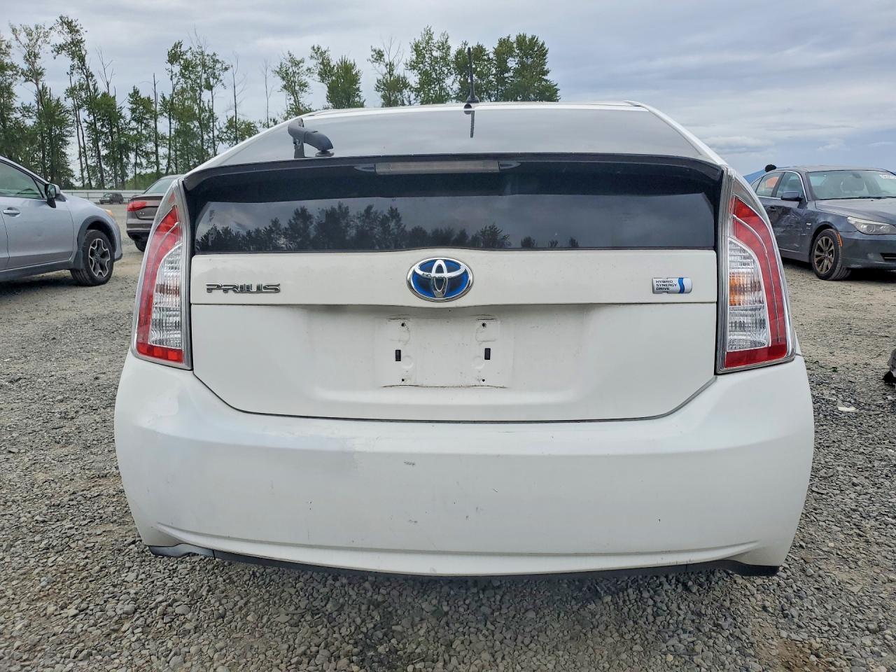 2014 TOYOTA PRIUS