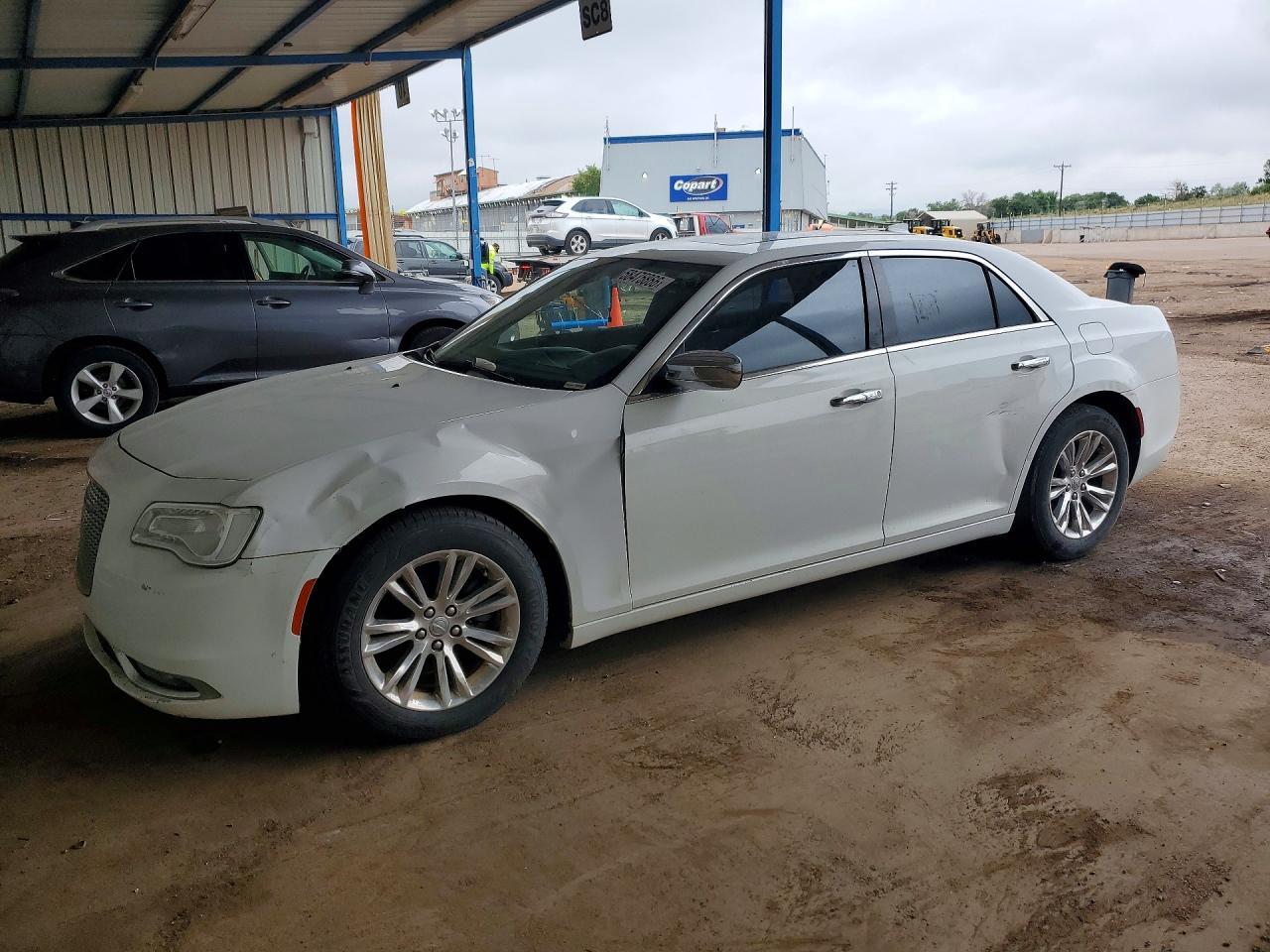 2016 CHRYSLER 300