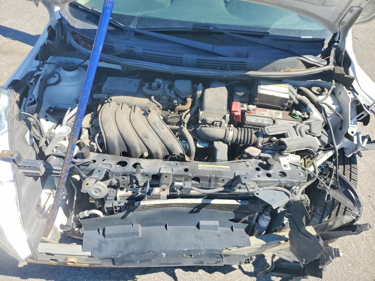 2017 NISSAN VERSA