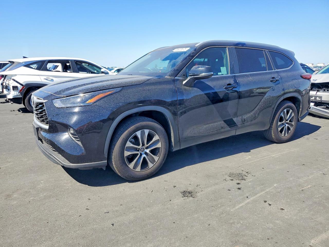2023 TOYOTA HIGHLANDER