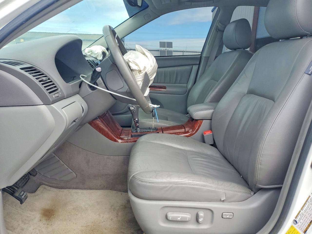 2005 TOYOTA CAMRY