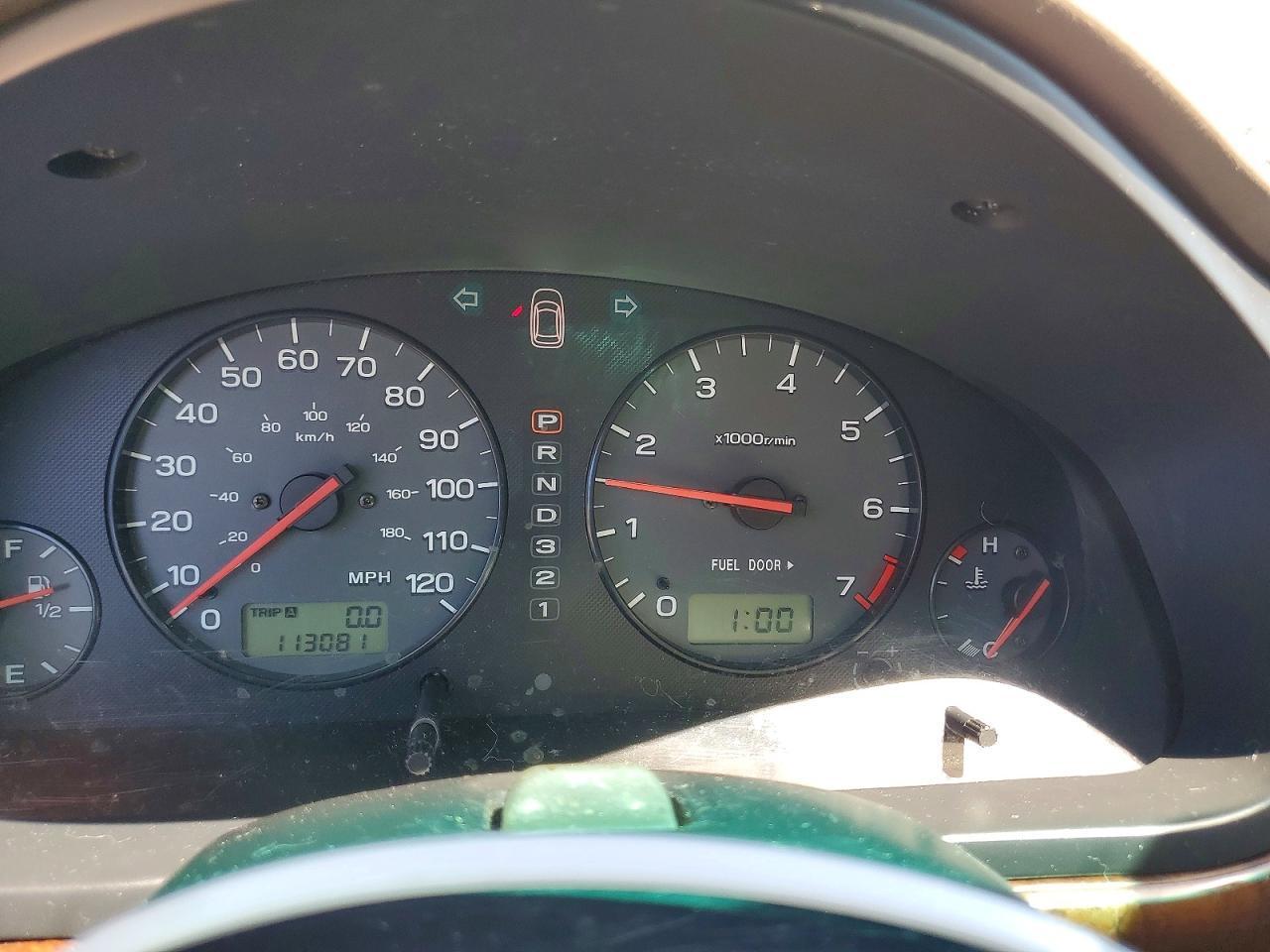 2001 SUBARU Legacy