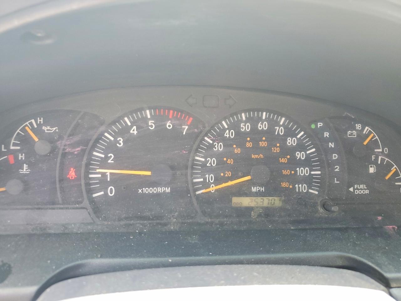 2002 TOYOTA TUNDRA