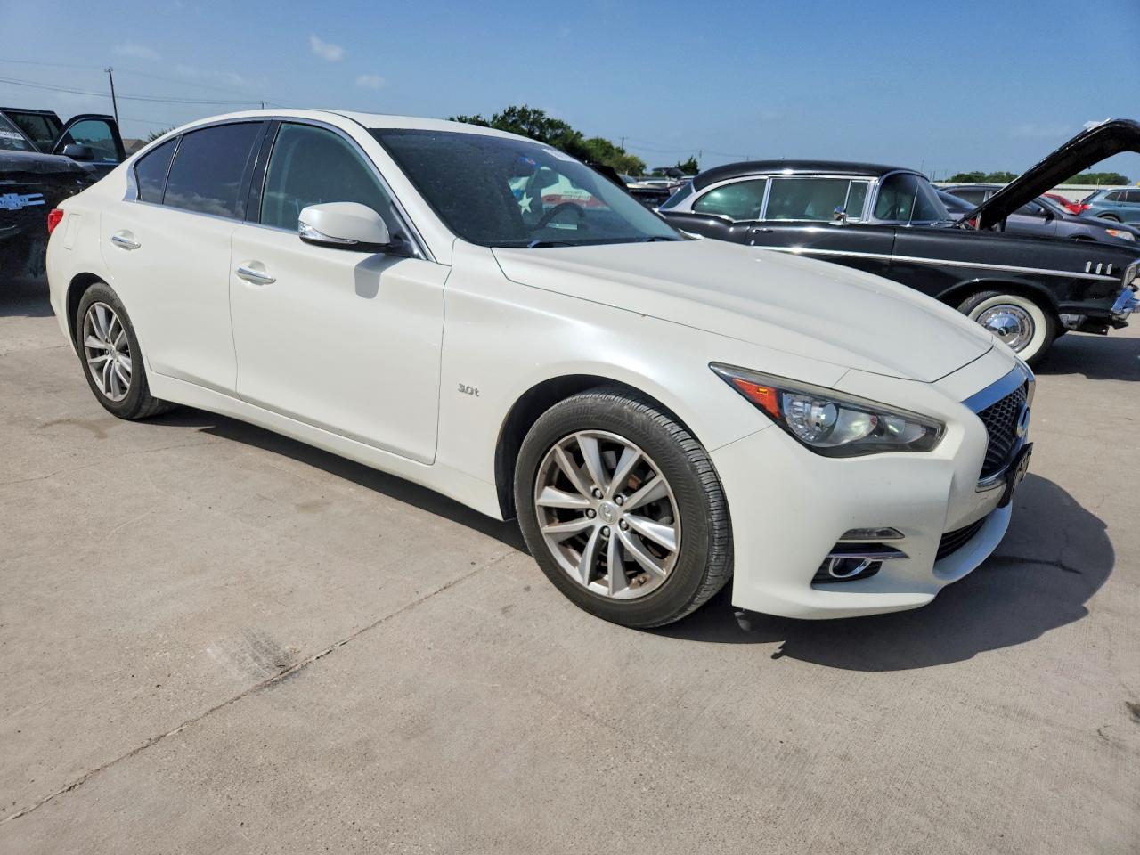 2017 INFINITI Q50