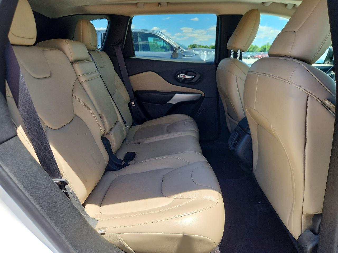 2018 JEEP CHEROKEE