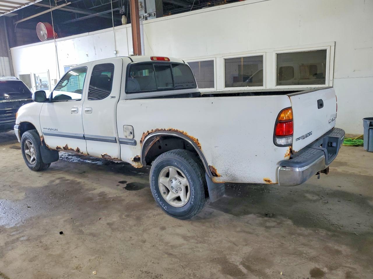 2000 TOYOTA TUNDRA